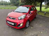 Used Kia Picanto 68 HP (50 kW) 2013 Red Hatchback