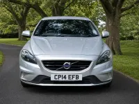 Used Volvo V40 R-Design 115 HP (84 kW) 2014 Silver Hatchback
