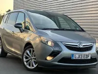 Used Vauxhall Zafira Tourer Elite 165 HP (121 kW) 2013 MPV