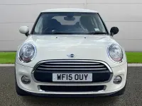 Begagnad Mini ONE Hatch 102 HK (75 kW) 2017 Halvkombi