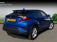 Second-hand Toyota C-HR 122 CP (89 kW) 2018 Albastru SUV