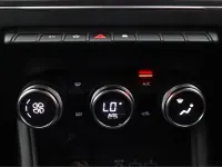 Used Renault Captur Techno 145 HP (106 kW) 2023 Red SUV