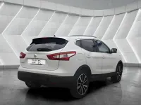 Used Nissan Qashqai Tekna 2016 White SUV