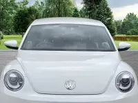 Used VW Beetle Design 105 HP (77 kW) 2013 White Hatchback
