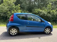 Used Peugeot 107 68 HP (50 kW) 2012 Blue Hatchback