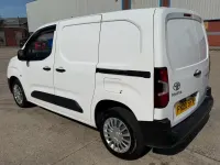 Used Toyota Proace 120 HP (88 kW) 2022 White MPV