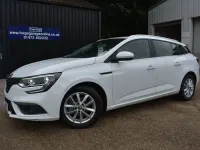 Used Renault Mégane GrandTour Play 2020 White Estate