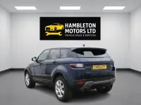 Used Land Rover Range Rover evoque SE 180 HP (132 kW) 2015 Blue Estate