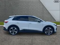 Used Audi Q4 e-tron Black Edition 250 kW (340 HP) 2025 White SUV