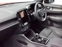 Used Volvo XC40 Ultimate 194 HP (142 kW) 2023 Red SUV