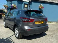 Used Nissan Qashqai Acenta Premium 140 HP (102 kW) 2019 Grey SUV