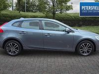 Used Volvo V40 Momentum 120 HP (88 kW) 2017 Grey Hatchback