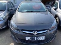 Used Vauxhall Astra Excite 100 HP (73 kW) 2015 Grey Hatchback
