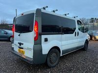 Second-hand Vauxhall Vivaro 90 CP (66 kW) 2012 Alb Monovolum