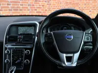 Used Volvo XC60 R-Design 215 HP (158 kW) 2015 Black SUV