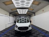 Used Ford Transit Custom 105 HP (77 kW) 2019 White Van