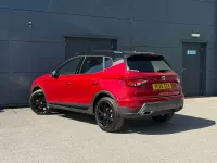 Ny Seat Arona Black Edition 2026 Röd SUV