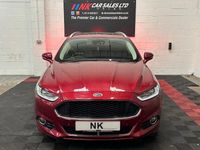 Used Ford Mondeo Titanium 180 HP (132 kW) 2015 Red Estate