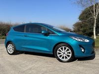 Used Ford Fiesta Titanium 125 HP (91 kW) 2018 Blue Hatchback