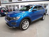 Usado VW T-Roc SEL 115 HP (84 kW) 2019 Azul SUV