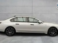 Used BMW i7 M Sport 400 kW (544 HP) 2023 White Sedan