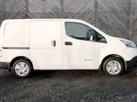 Used Nissan e-NV200 Acenta 80 kW (109 HP) 2015 White MPV