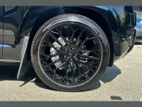 Used Land Rover Defender SE Dynamic 350 HP (257 kW) 2025 Black SUV