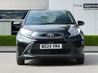 Used Toyota Aygo X PURE 72 HP (52 kW) 2024 Black SUV