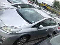 Usado Toyota Prius 140 CV (102 kW) 2025 Plateado Utilitario