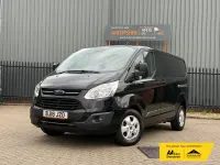 Usado Ford Transit Custom Trend 130 CV (95 kW) 2018 Negro Van
