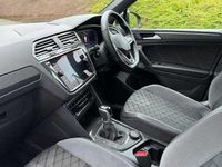 Used VW Tiguan R-line 150 HP (110 kW) 2022 Black SUV
