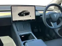Used Tesla Model Y Long Range AWD 286 kW (389 HP) 2025 SUV