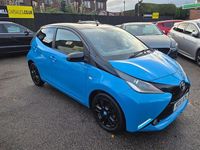Used Toyota Aygo X-cite 68 HP (50 kW) 2016 Blue Hatchback