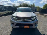 Używany Toyota HiLux 150 KM (110 kW) 2017 Srebrny Pickup