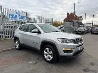 Usado Jeep Compass Longitude 140 CV (102 kW) 2018 Plateado SUV