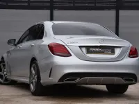 Begagnad Mercedes C220 AMG line 170 HK (125 kW) 2017 Silver Sedan