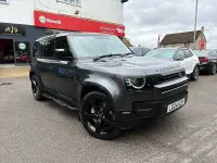 Used Land Rover Defender HSE Dynamic 300 HP (220 kW) 2024 Grey SUV