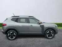 Usado Dacia Duster Extreme 143 CV (105 kW) 2025 Gris Utilitario