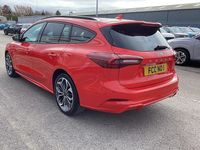 Used Ford Focus ST-Line 125 HP (91 kW) 2022 Red Estate