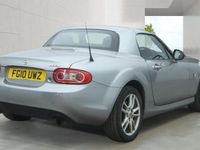 Usado Mazda MX5 126 HP (92 kW) 2010 Prateado Cabrios