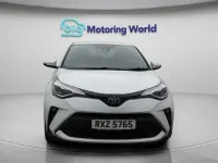 Used Toyota C-HR 122 HP (89 kW) 2022 White SUV