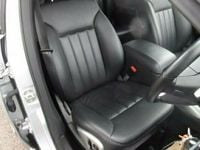 Used Mercedes R320 SE 2008 MPV