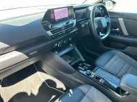 Usado Citroën C4 Shine 130 HP (95 kW) 2021 Castanho Citadino