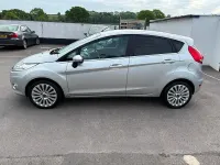 Used Ford Fiesta Titanium 96 HP (70 kW) 2011 Silver Hatchback