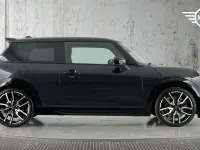Used Mini Cooper Hatch 154 HP (113 kW) 2024 Grey Hatchback