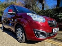 Used Vauxhall Combo Sportive 105 HP (77 kW) 2016 Red MPV