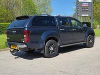 Second-hand Isuzu D-Max 2016 Albastru Pickup