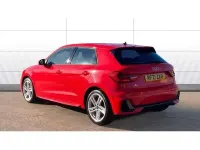 Käytetty Audi A1 S-Line 95 HP (69 kW) 2021 Punainen Katumaasturi
