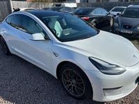Used Tesla Model 3 Performance 461 kW (627 HP) 2019 White Sedan
