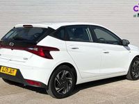 Used Hyundai i20 SE 100 HP (73 kW) 2021 White Hatchback